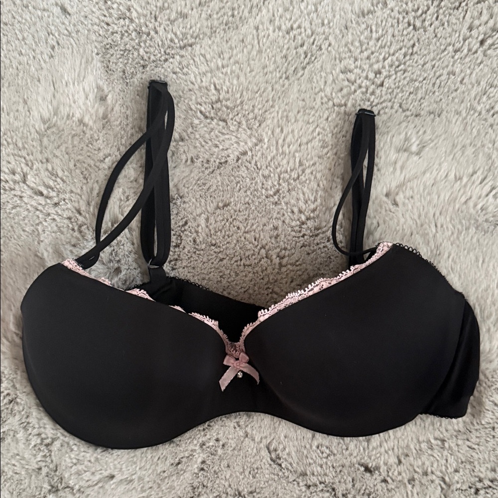 Victoria's Secret Black Bra with Pink Lace Trim Padded Demi 34B NEW